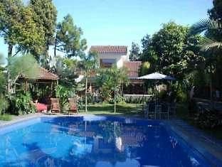 Five Cloves Pool Villa Lembang Luaran gambar